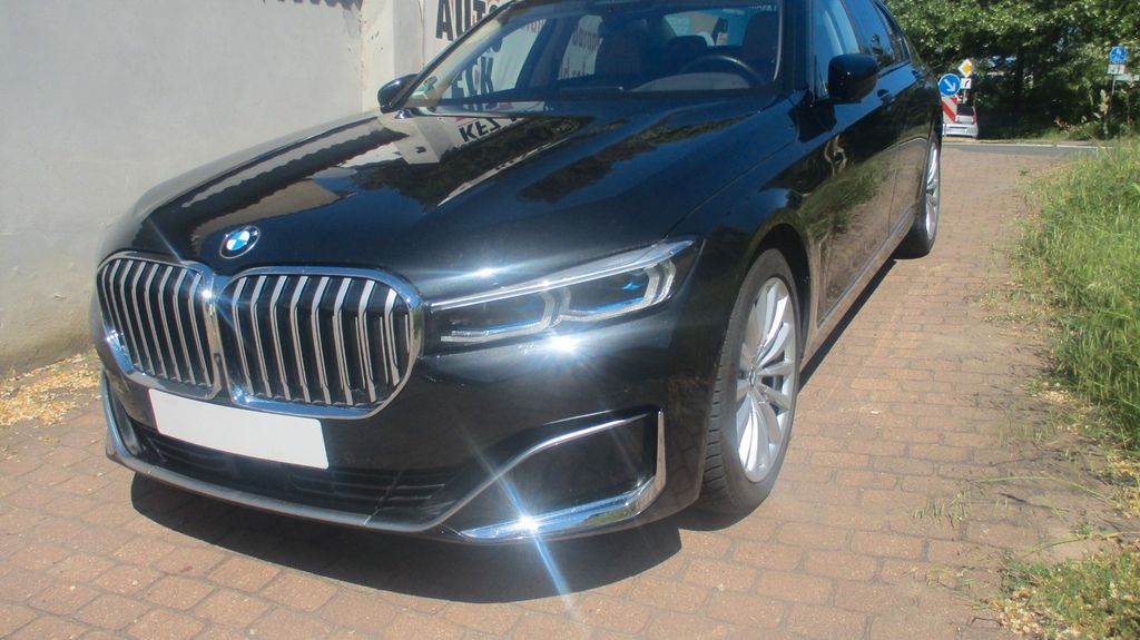 Bild des Angebotes BMW 740d xDrive - Diesel, Mild-Hybrid mit Garantie