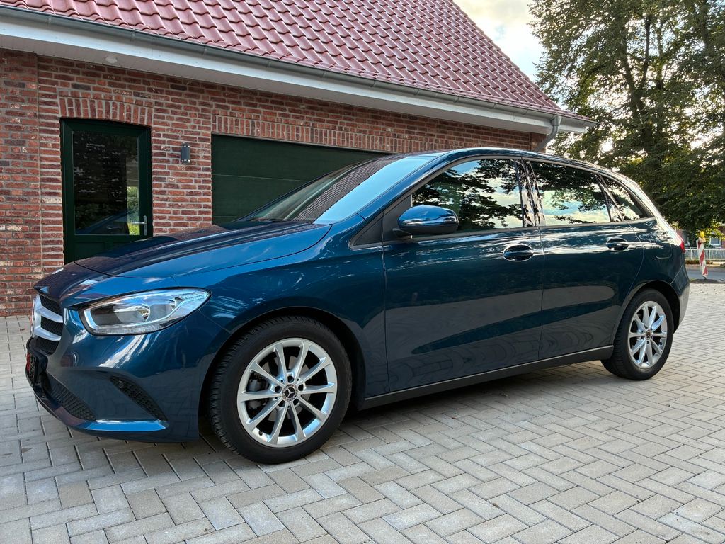 Mercedes-Benz B 180 Progressive