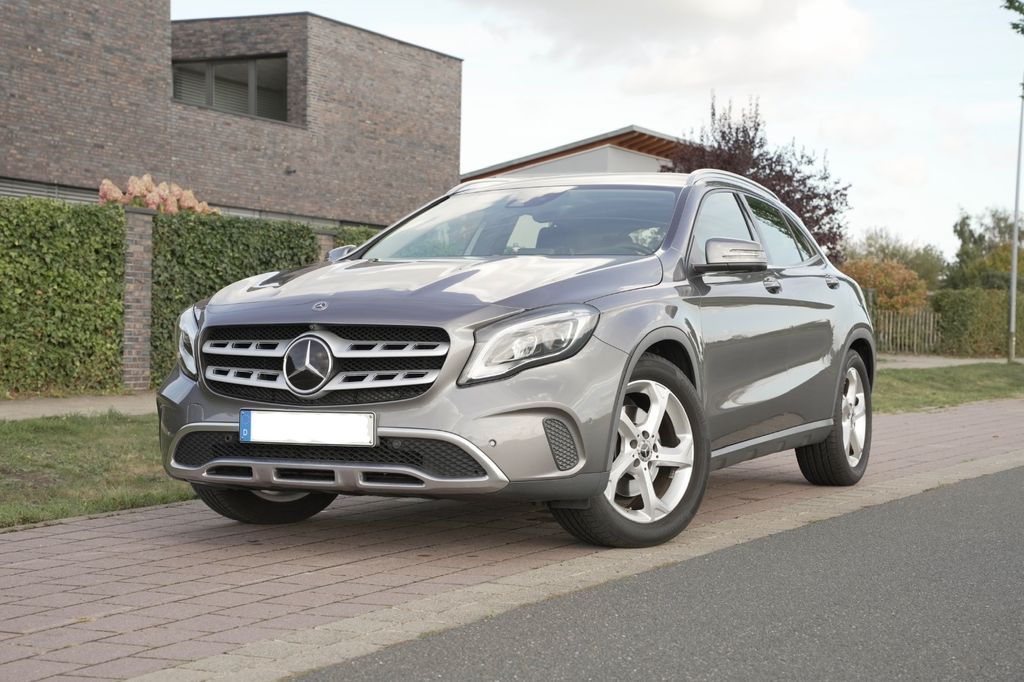 Bild des Angebotes Mercedes-Benz GLA 250 DCT Urban