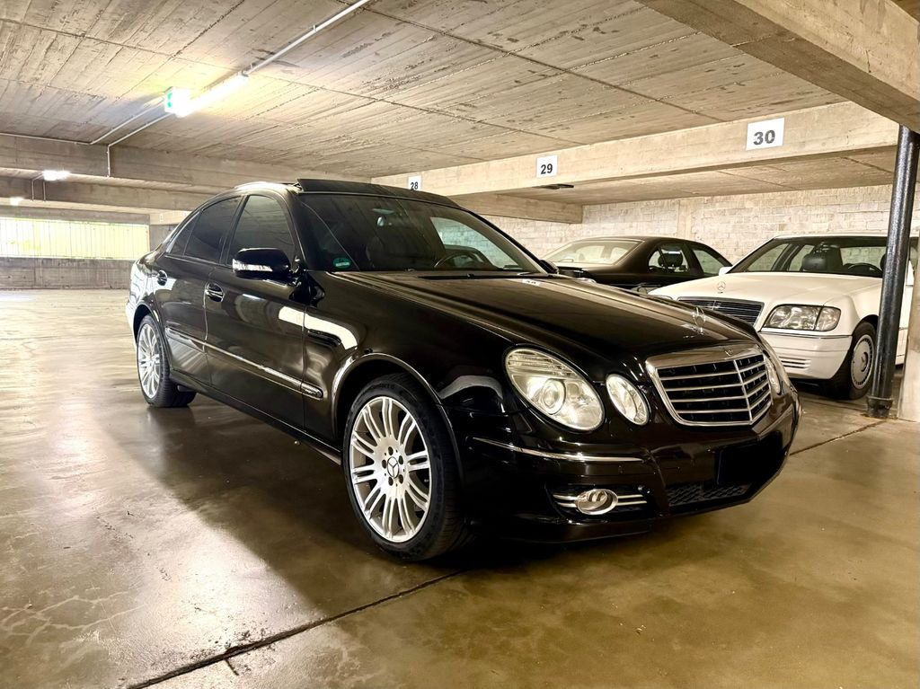 Bild des Angebotes Mercedes-Benz E 500 4MATIC Avantgarde S - Designo