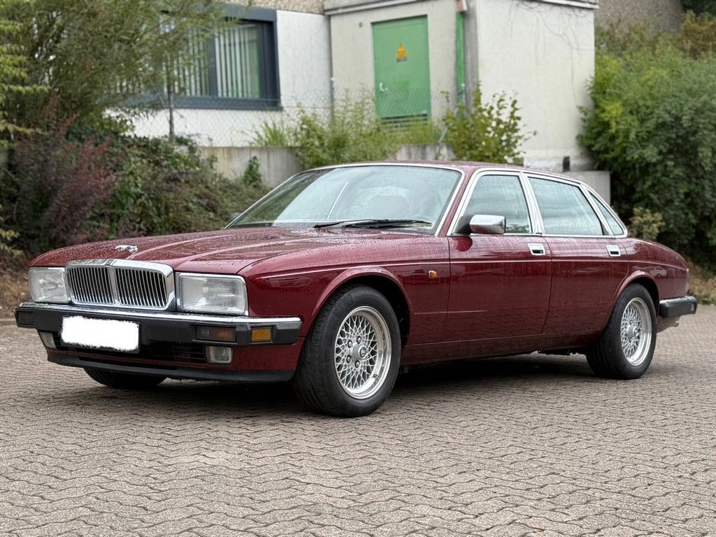 Bild des Angebotes Jaguar XJ40 Klima+Wertgutachten+Oldtimer+H-Kennzeichen