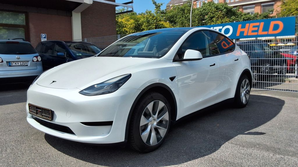 Bild des Angebotes Tesla Model Y Basis RWD