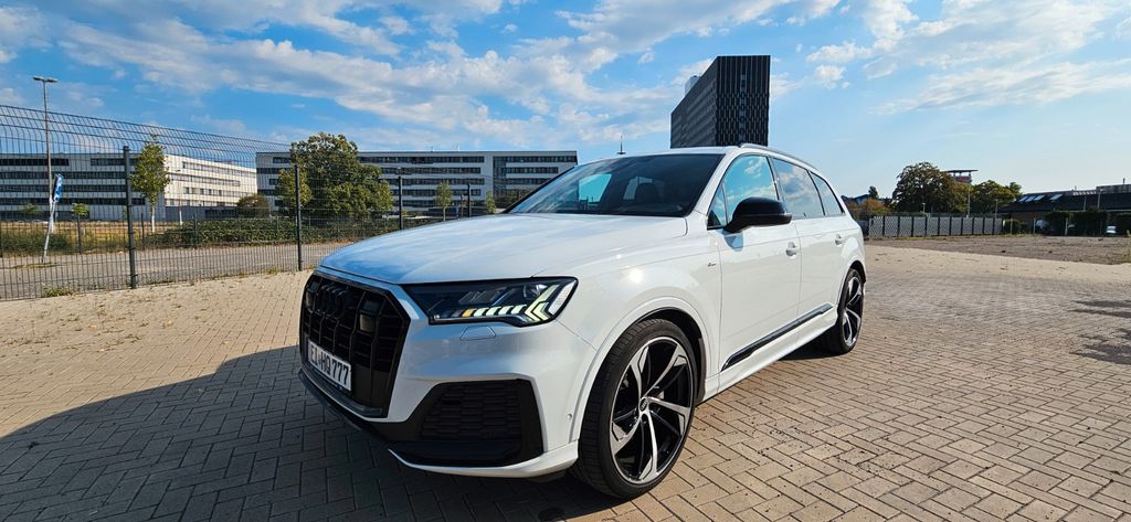 Bild des Angebotes Audi Q7 50 TDI S line Edit MATRIX STHZG AHK 22" 7Sitz