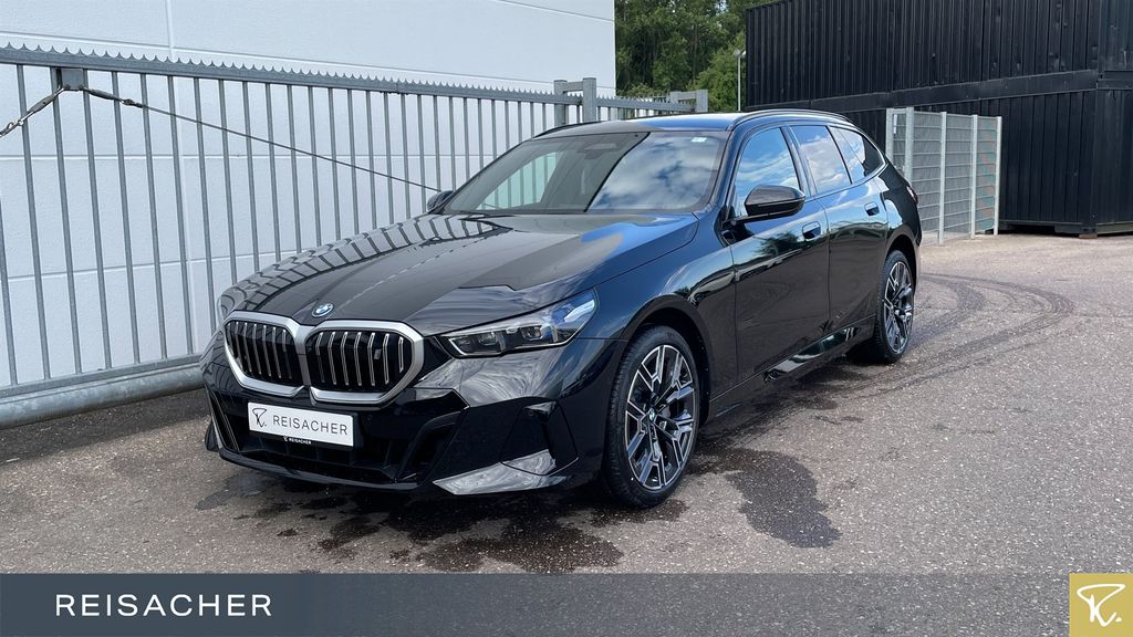 Bild des Angebotes BMW i5 A Tou eDrive40 M-Sport,AHK,DAProf,Autom