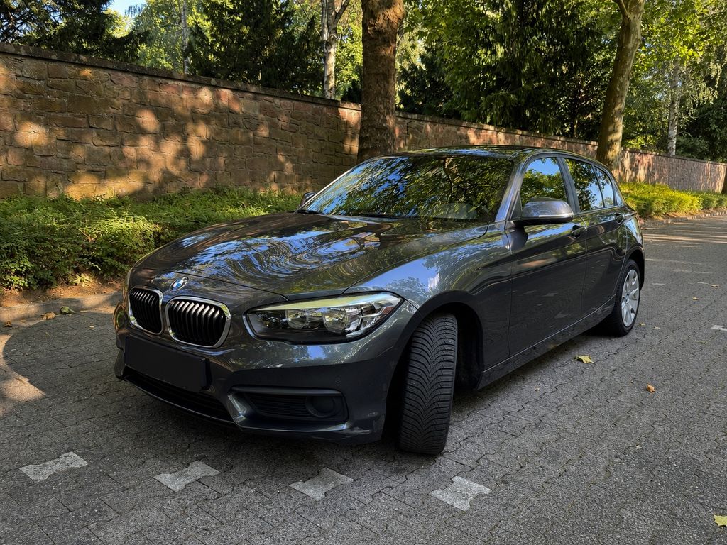 BMW 118i - Automatik, Garagenwagen, Sitzheizung