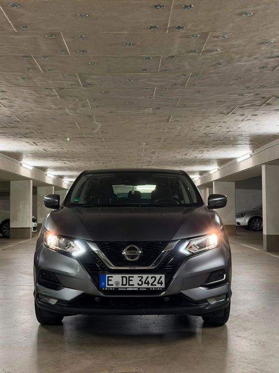 Bild des Angebotes Nissan Qashqai 1.3 DIG-T DCT 158PS Shiro