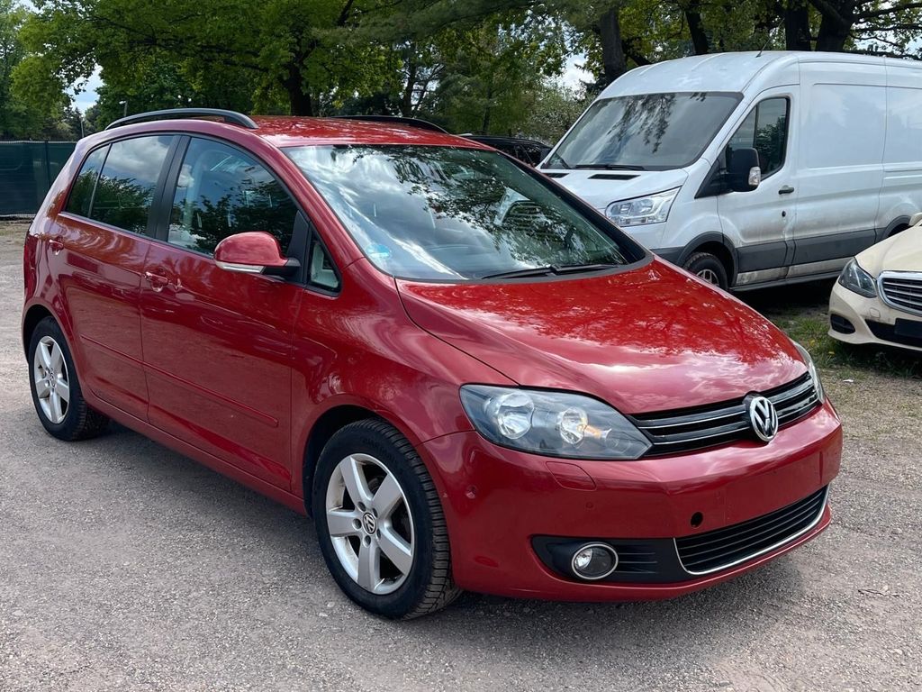 Bild des Angebotes Volkswagen Golf Plus 1.2 TSI Team /SITZHEIZUNG/PDC/EURO5