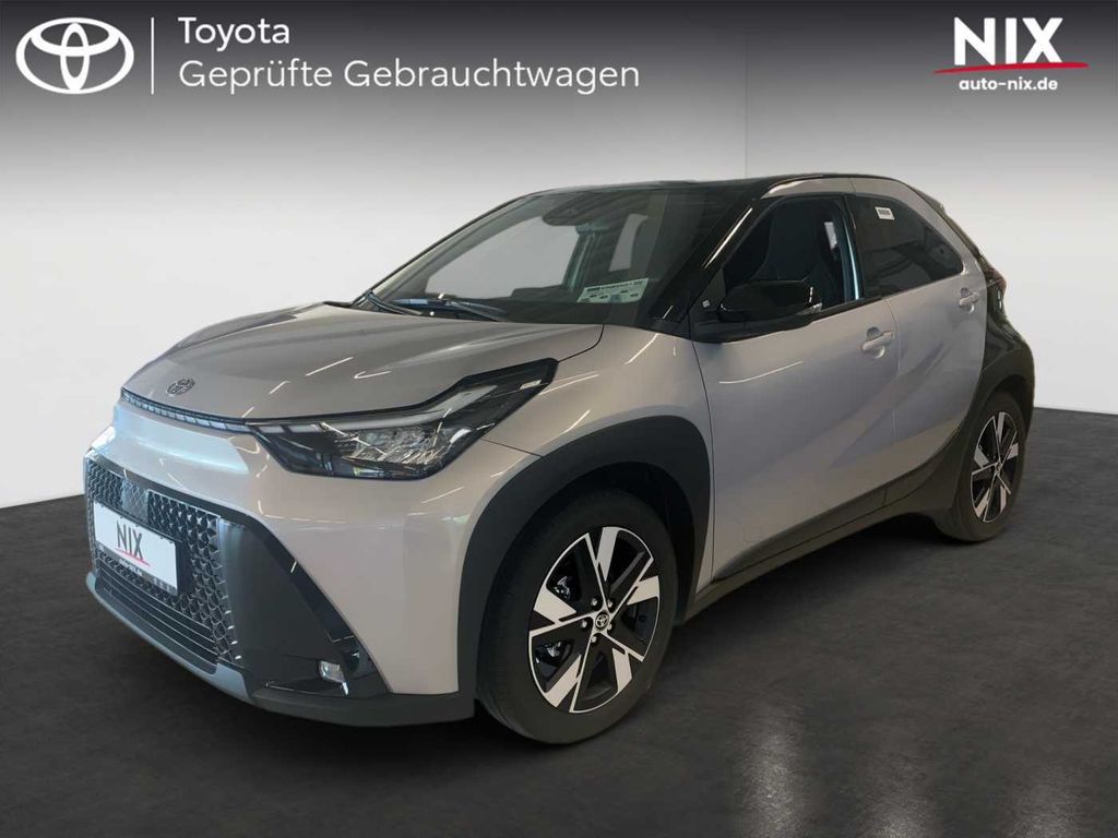 Bild des Angebotes Toyota Aygo X 1.5 Hybrid Teamplayer + Sitzheizung
