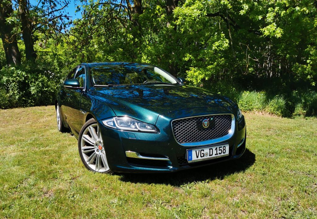 Jaguar XJ Luxury 3.0 V6 Diesel Luxury