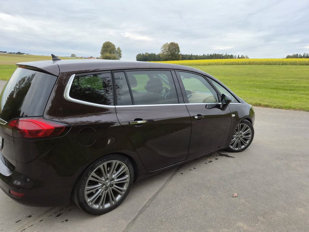 Bild des Angebotes Opel Zafira Tourer 2.0 CDTI