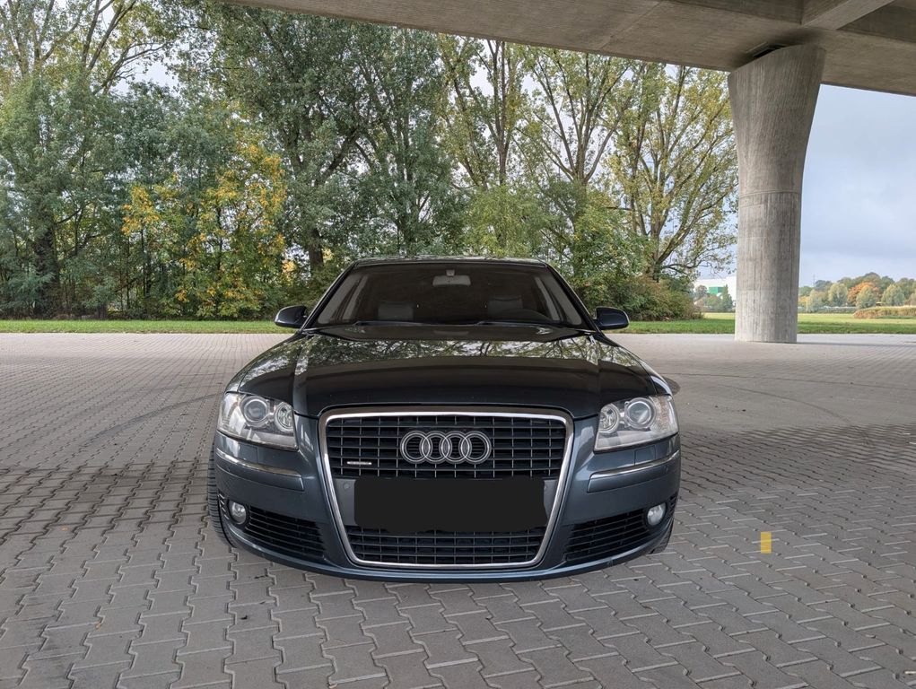 Bild des Angebotes Audi A8 4.2 FSI tiptronic quattro