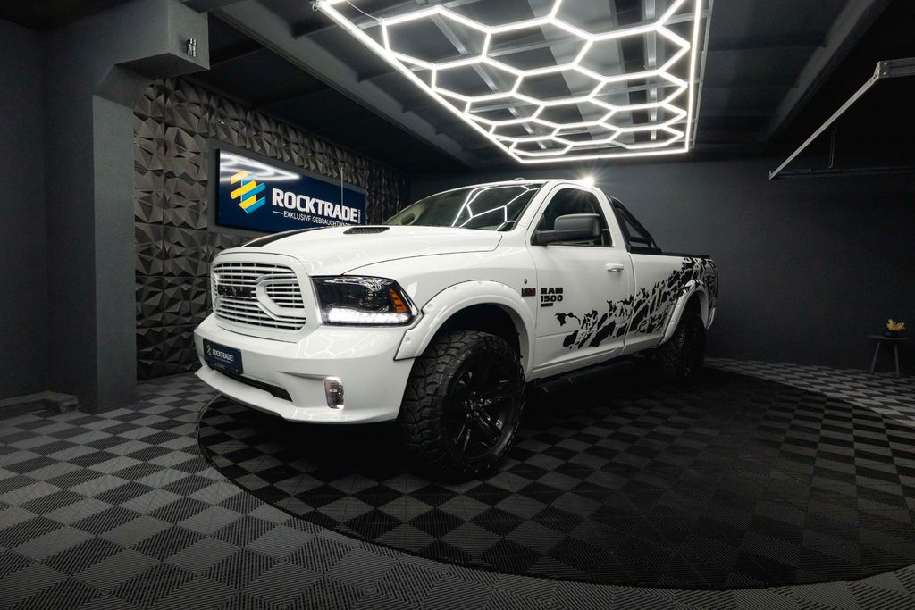 Bild des Angebotes Dodge RAM 5.7 V8 HEMI 4x4 SingleCab MAXI LONGBED *LED*