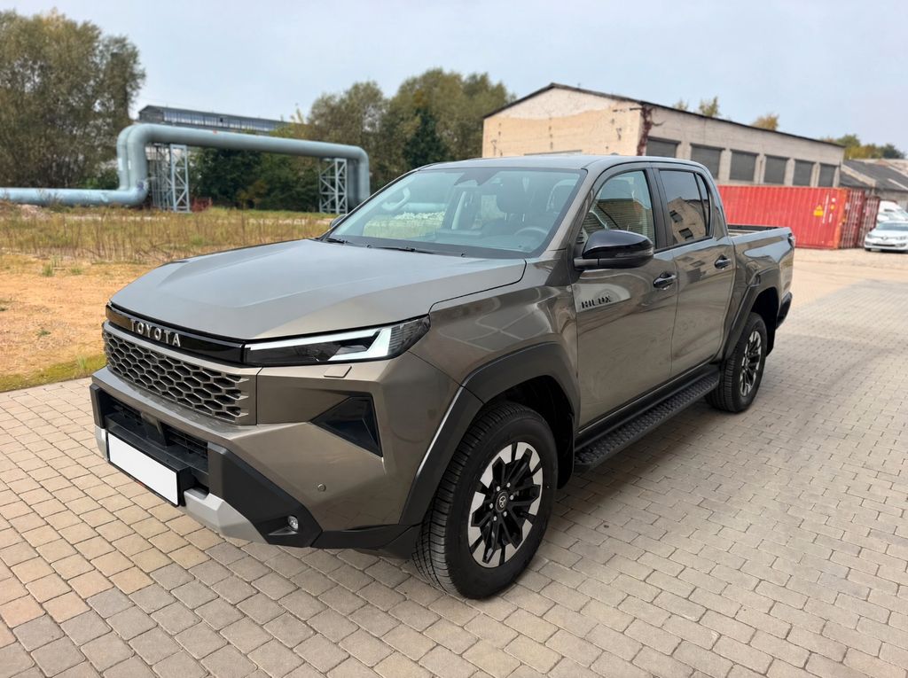 Bild des Angebotes Toyota Hilux Double-Cab 2.8 Executive AHK NEUES MODELL