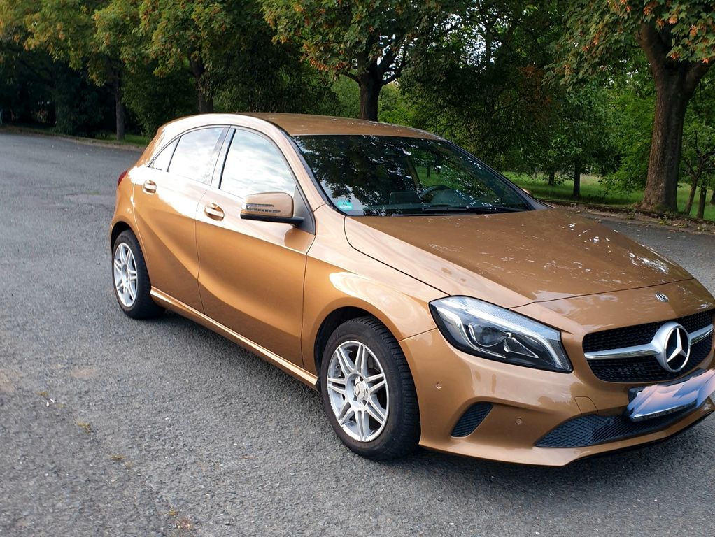 Bild des Angebotes Mercedes-Benz A 180 Urban aus 2018