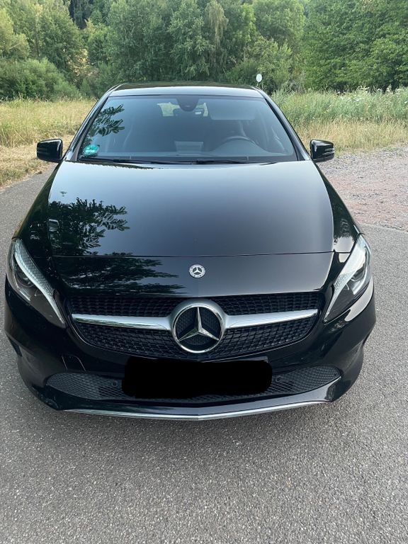 Bild des Angebotes Mercedes-Benz 200