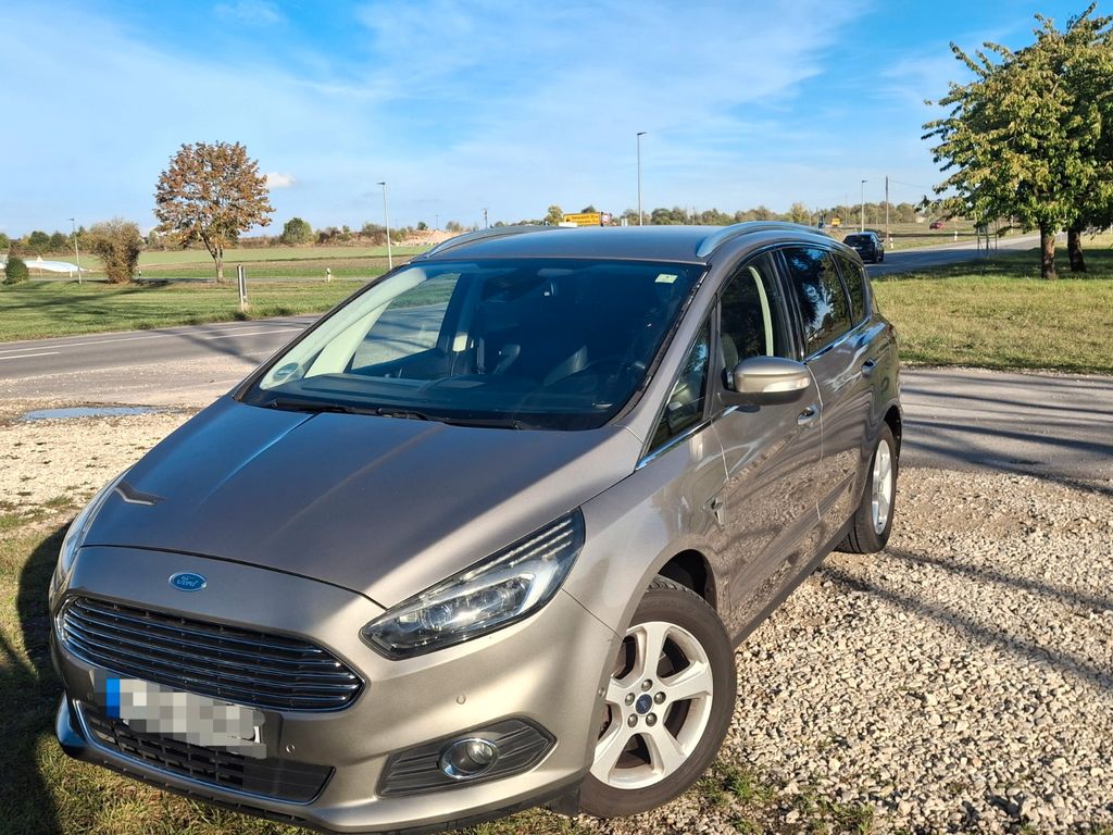 Bild des Angebotes Ford S-Max 2.0 TDCi Bi-Turbo Titanium mit Handgas