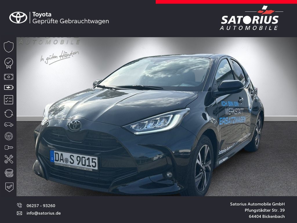 Bild des Angebotes Toyota Yaris Hybrid Teamplayer Navi Digitales Cockpit L