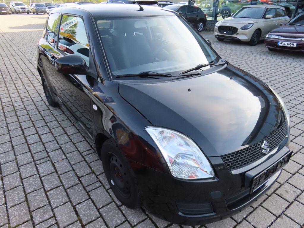 Bild des Angebotes Suzuki Swift 1,3 Club