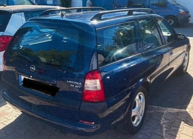Bild des Angebotes Opel Vectra B Caravan Bel Air 1.6 16V | 141tkm |