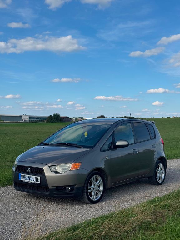 Bild des Angebotes Mitsubishi Colt 1.3