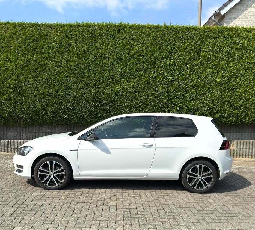 Bild des Angebotes Volkswagen Golf 1.6 TDI BMT LOUNGE LOUNGE