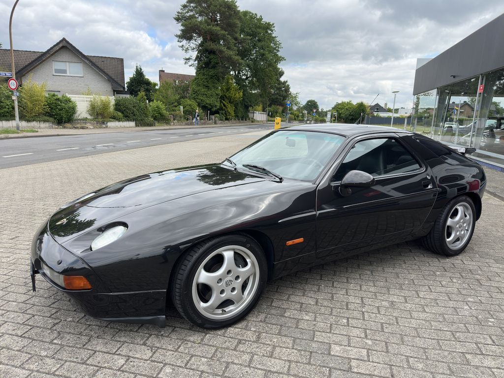 Bild des Angebotes Porsche 928 GTS graumetallic el.SSD el.Sitze Cupfelgen