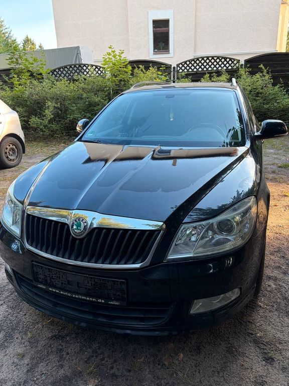 Bild des Angebotes Skoda Octavia 2.0 TDI Elegance Combi Elegance