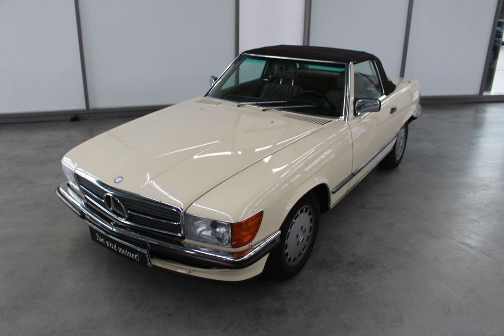 Bild des Angebotes Mercedes-Benz SL 560 R107 Motor überholt Achsen neu Zustand 2