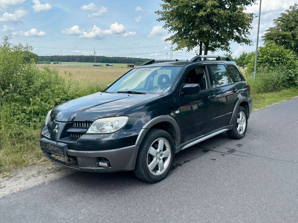 Bild des Angebotes Mitsubishi Outlander 2.4 Automatik / Klima / Leder