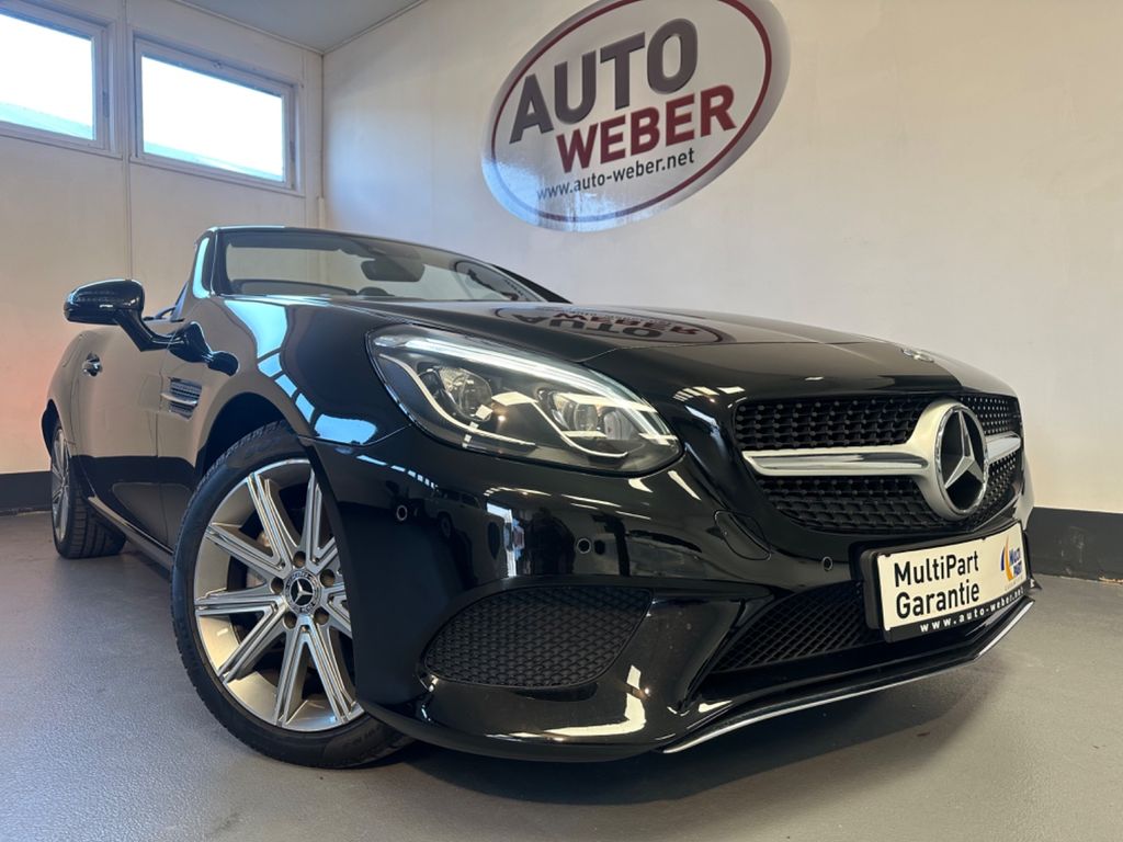 Bild des Angebotes Mercedes-Benz SLC 200*AUT*LEDER*PDC*CAM*AIRSC*NAVI*BT*LM*LED*