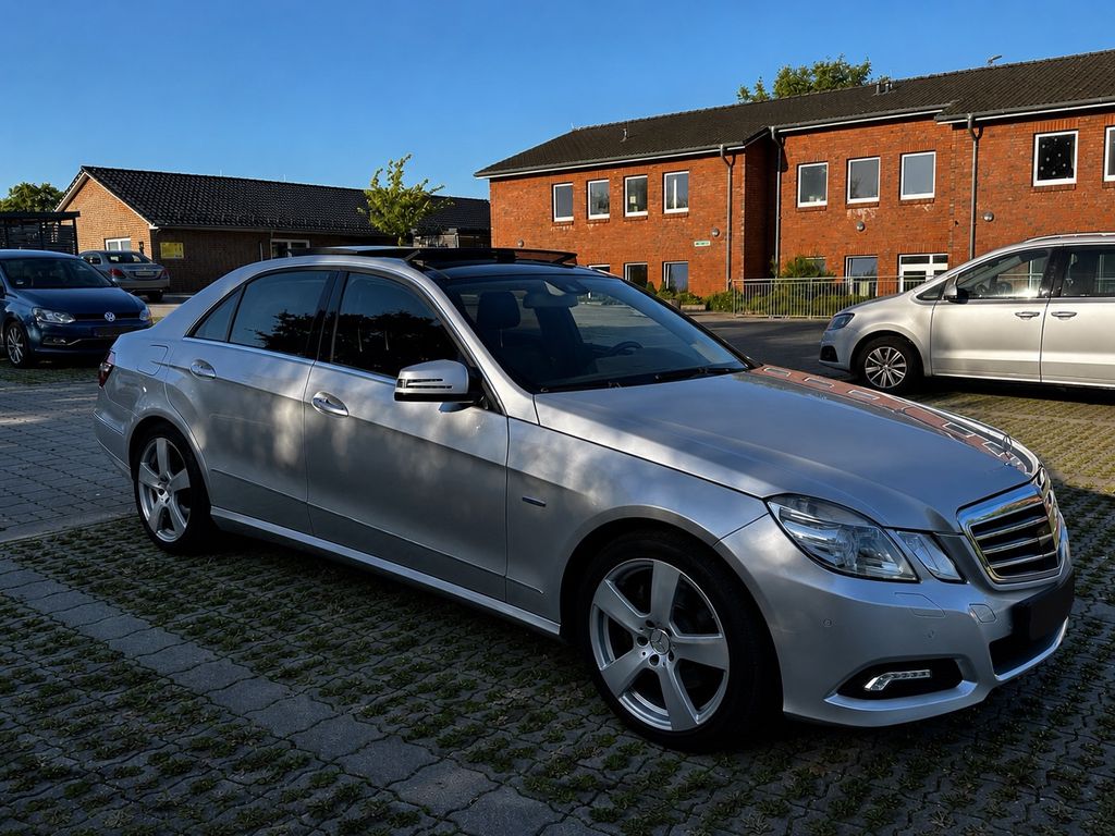 Bild des Angebotes Mercedes-Benz E 350 CGI BlueEFFICIENCY AVANTGARDE AVANTGARDE