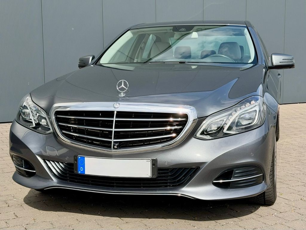 Bild des Angebotes Mercedes-Benz E 400 Elegance,Stoffsitze! Business,Top Zustand!