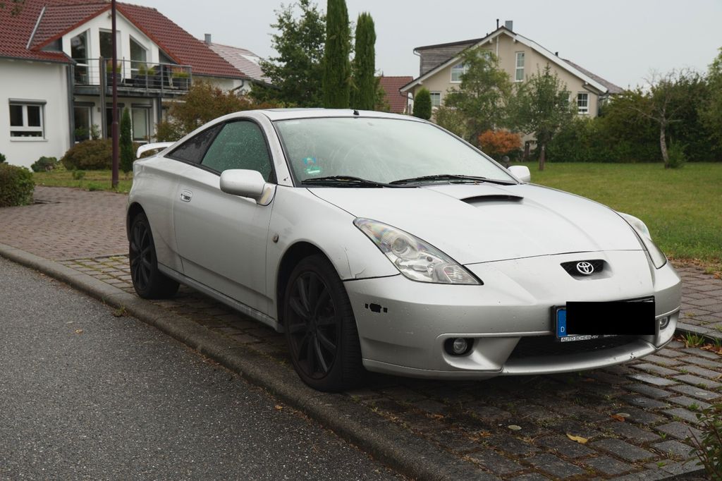 Toyota Celica T23 1.8 VVT-i - TÜV 11/27 Schiebedach