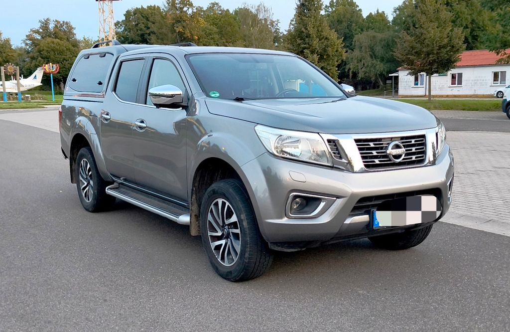 Nissan Navara NP 300 HU 3/28 Scheckheftgepflegt
