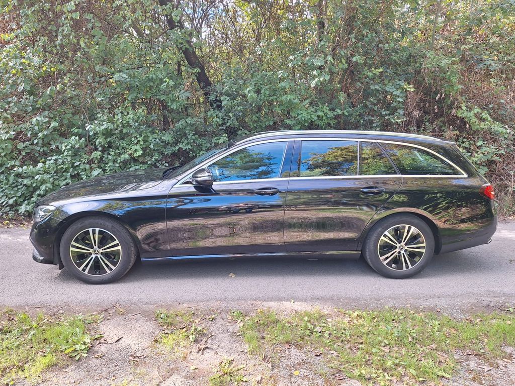 Bild des Angebotes Mercedes-Benz 220