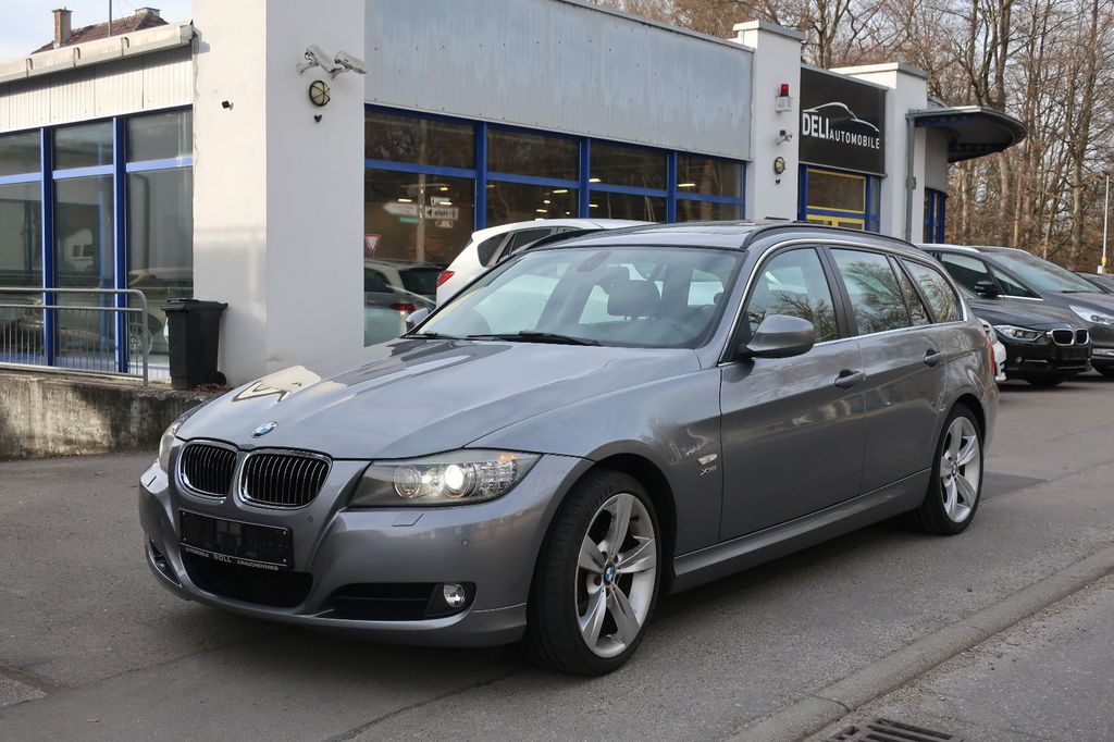 Bild des Angebotes BMW 325 3 TOURING X-DRIVE SPORT-PANO-AHK