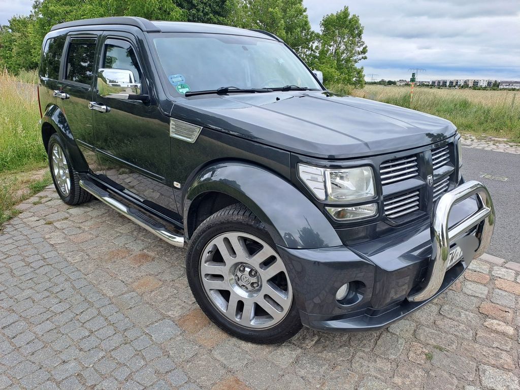 Dodge Nitro R/T - Navi - Top Zustand!!