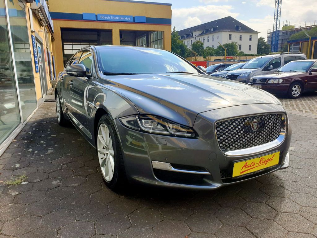 Bild des Angebotes Jaguar XJ 3.0 V6 Kompressor AWD Premium Luxury AWD
