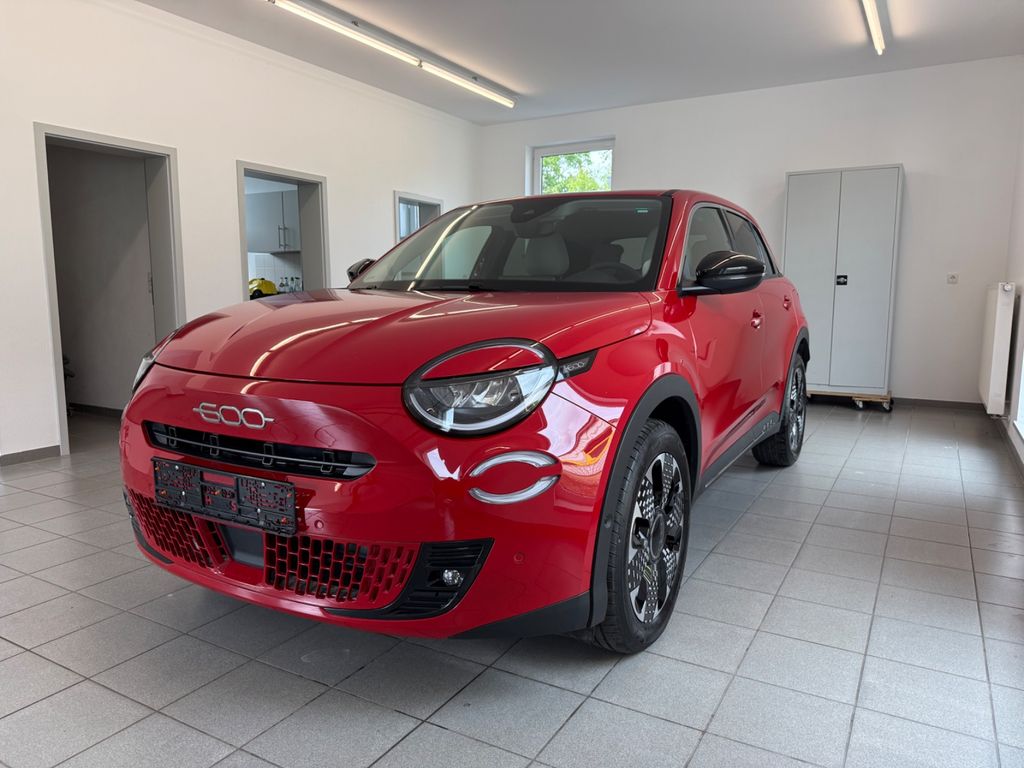 Bild des Angebotes Fiat 600 Hybrid La Prima