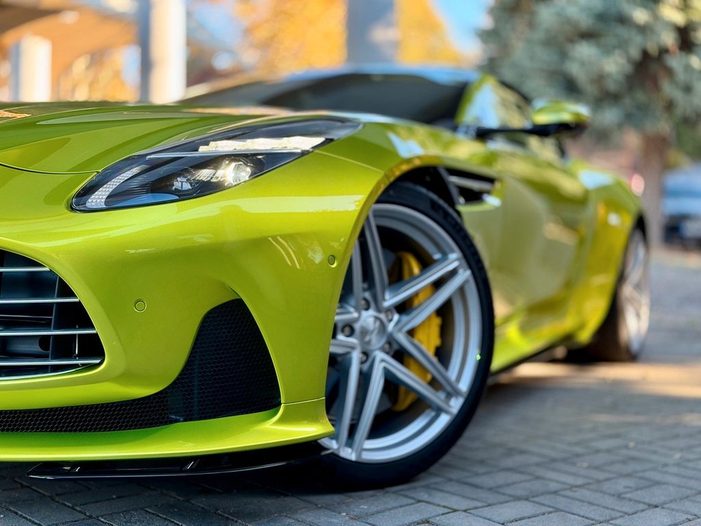 Bild des Angebotes Aston Martin DB12 Volante Einzelstück Sondermodell 1Hand