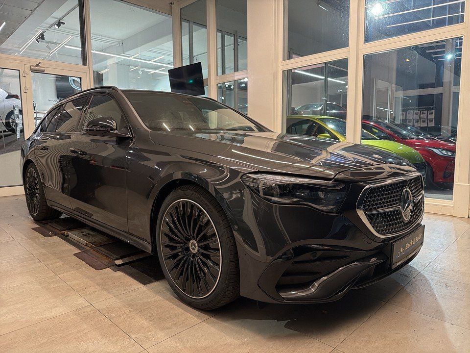 Bild des Angebotes Mercedes-Benz E450d Kombi*AMG PREMIUM,PANO,AHK,STANDHZG,SUPERS