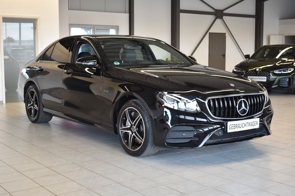Bild des Angebotes Mercedes-Benz E 220 / E300de AMG-LINE/NIGHT-P./WIDESCREEN/AMBI