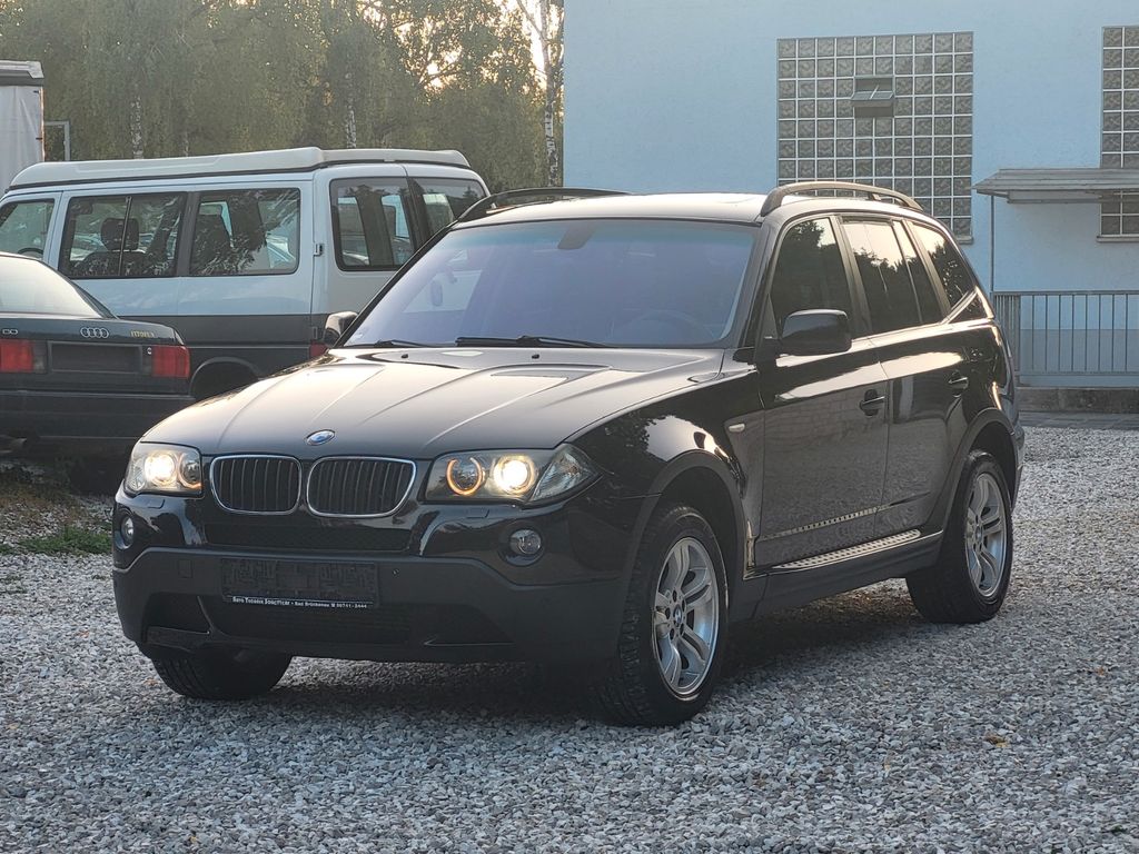 Bild des Angebotes BMW X3 2.0D 4x4 Panorama Leder PDC Navi Bi-Xenon