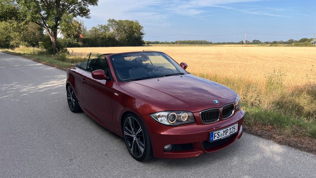 Bild des Angebotes BMW 125i Cabrio E88 | M-Paket | 19 Zoll | Leder