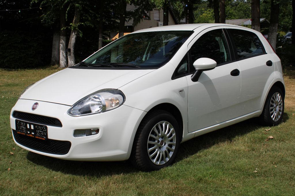 Bild des Angebotes Fiat Punto LOUNGE