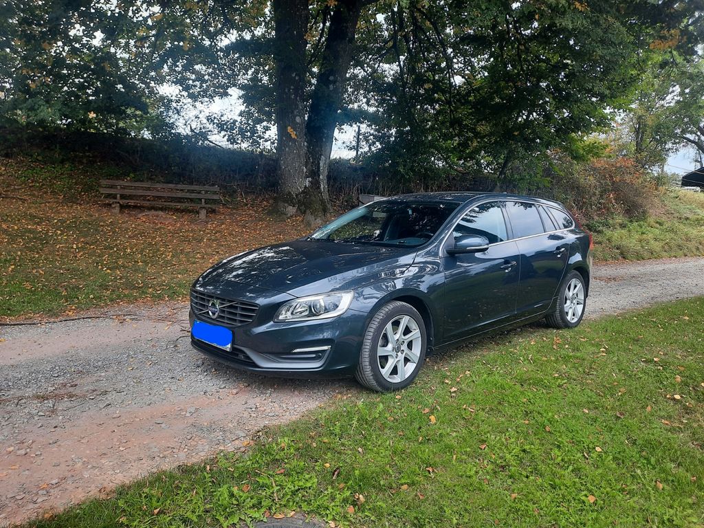 Bild des Angebotes Volvo V60 D3 Geartronic Summum Summum