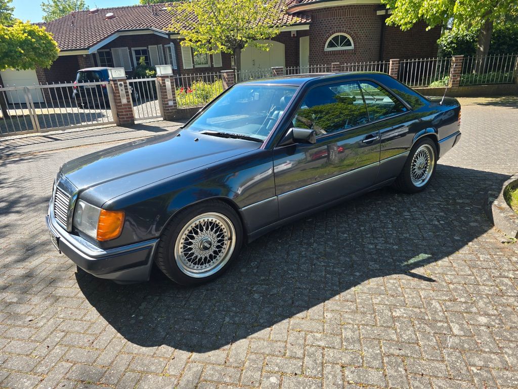 Bild des Angebotes Mercedes-Benz 300 CE