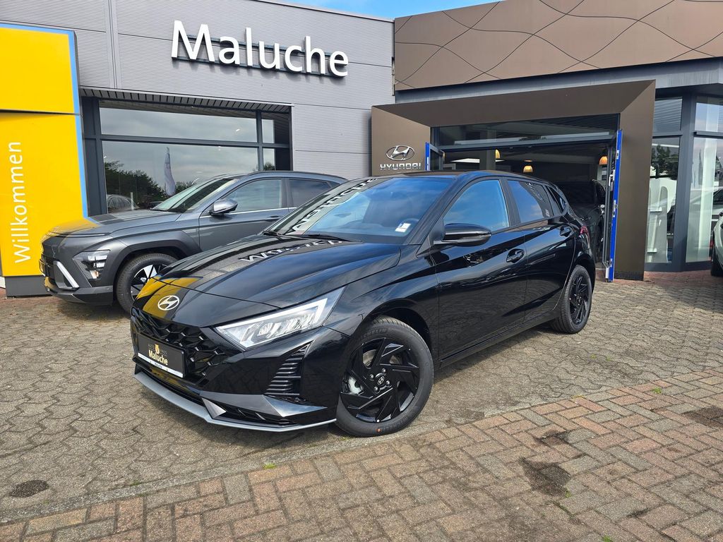 Bild des Angebotes Hyundai i20 Blackline 7-DCT+Bose+LED+Kamera+Sitzhzg+Navi