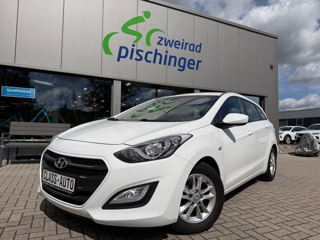 Bild des Angebotes Hyundai i30 cw blue Classic PDC/Klima/Bluetooth