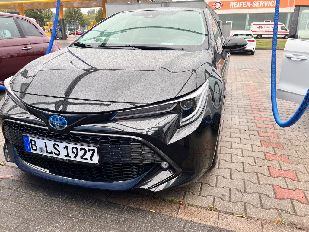 Bild des Angebotes Toyota Corolla 1,8 Hybrid Team Deutschland Team Deu...